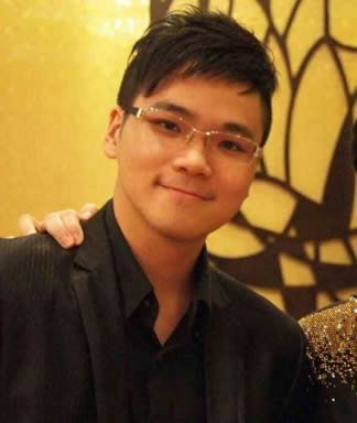 Louis Lo的照片 Louis Lo的照片