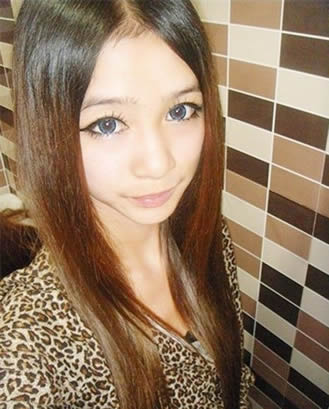 女人无情便是王的照片 女人无情便是王的照片