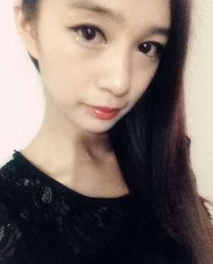 女人无情便是王的照片 女人无情便是王的照片