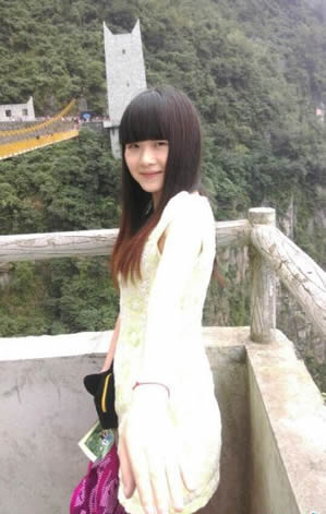 青青的照片 青青的照片