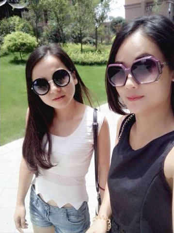 素颜也倾城的照片 素颜也倾城的照片