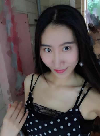 صƬ