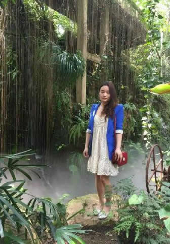EmilyƬ