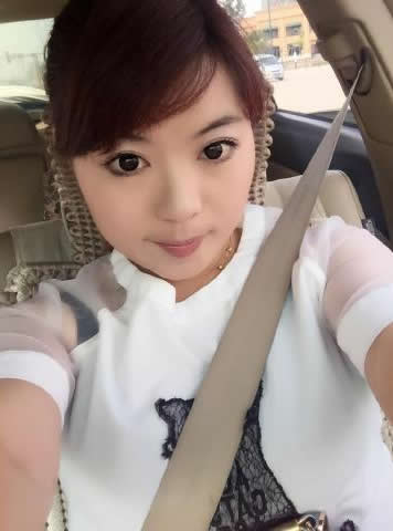 胭脂泪妆的照片 胭脂泪妆的照片