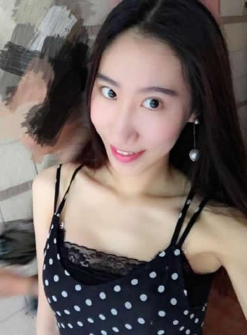 صƬ