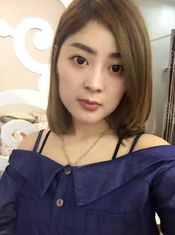 敏敏L的照片 敏敏L的照片