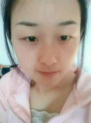 小宝莹的照片 小宝莹的照片