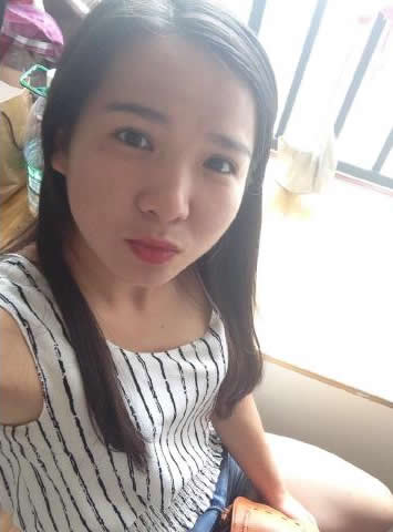 素颜也倾城的照片 素颜也倾城的照片