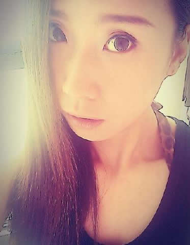 YiliaƬ