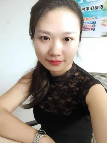 钟钰馨的照片 钟钰馨的照片