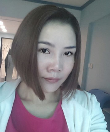 月儿的照片 月儿的照片