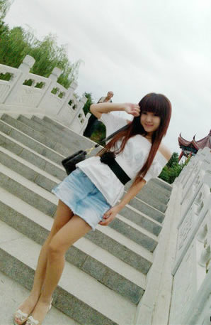李蕊儿的照片 李蕊儿的照片