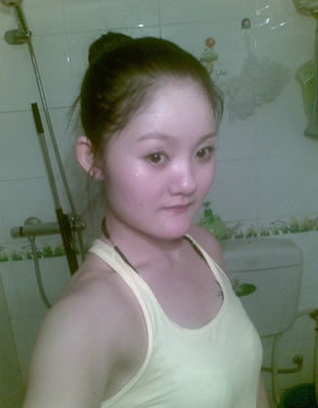 DƬ