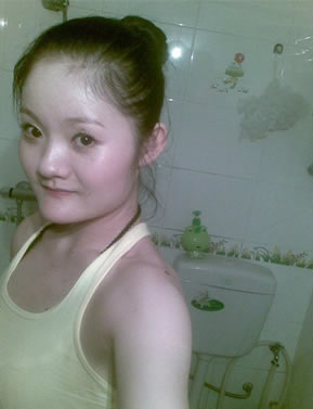 DƬ