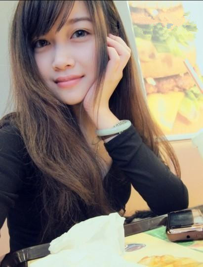 找个叔叔谈恋爱的照片 找个叔叔谈恋爱的照片