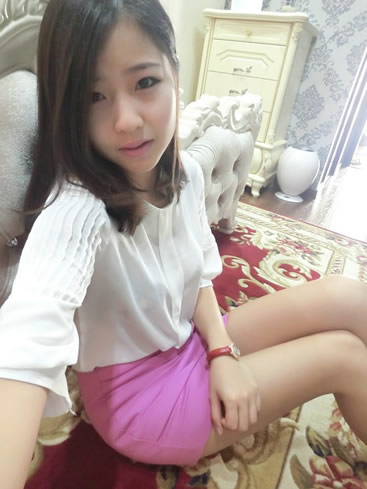 miss奥特曼的照片 miss奥特曼的照片