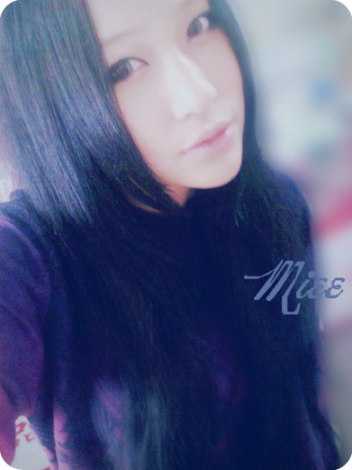 a���˿Ů�� �³µ���Ƭ