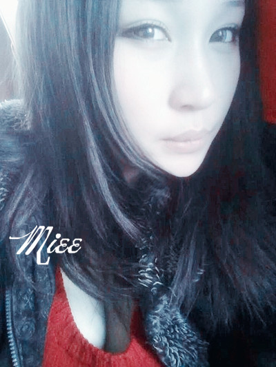 a���˿Ů�� �³µ���Ƭ