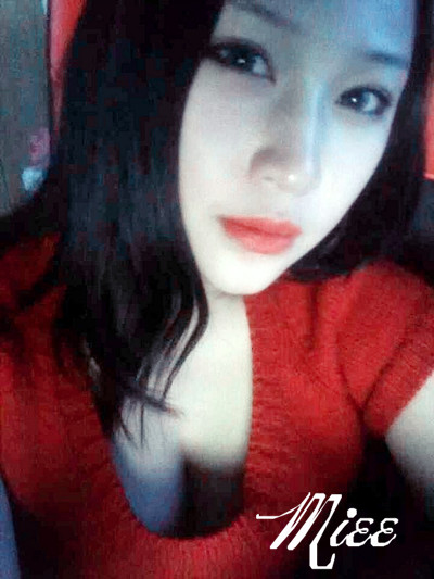 a���˿Ů�� �³µ���Ƭ