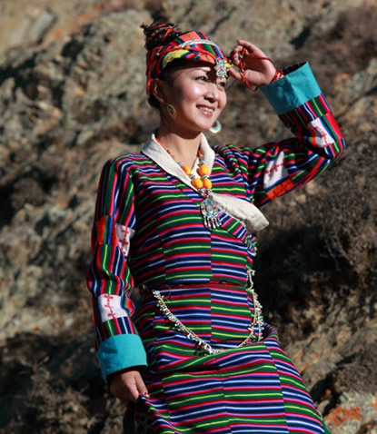 藏女玉珍的照片 藏女玉珍的照片