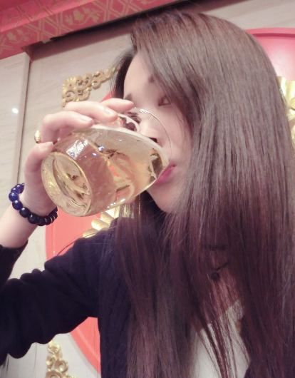 �������Һ�װ����Ƭ