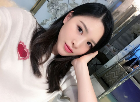 2193228325@qq.com的照片