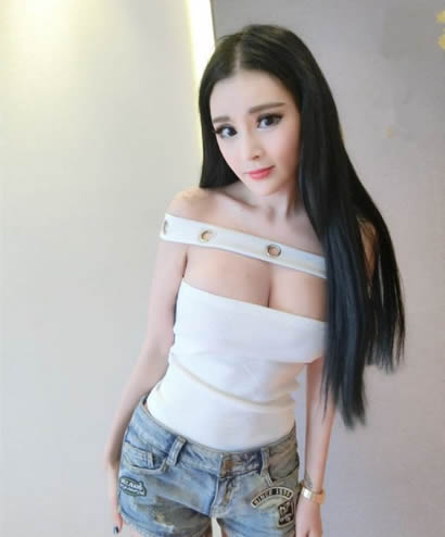 Ƭ
