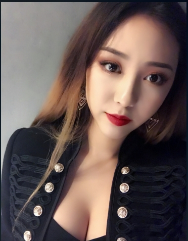 ɫƬ