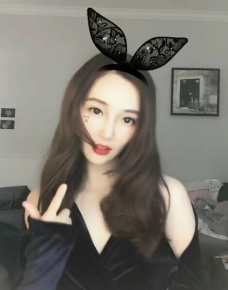 Ƭ