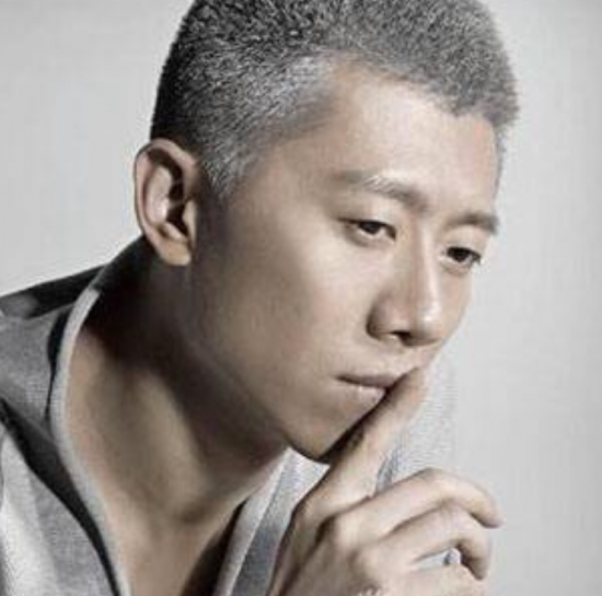 ��įyue����Ƭ