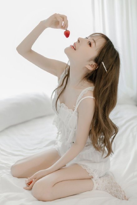 Ƭ