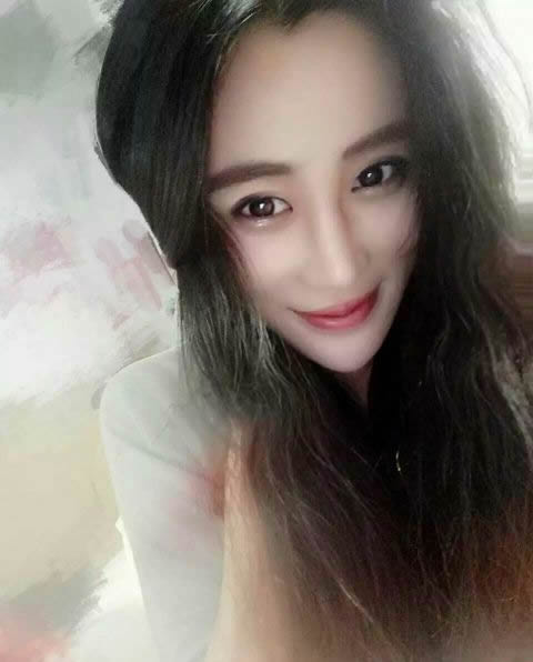 青青的照片 青青的照片