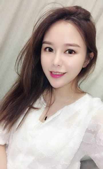 莹莹莹的照片 莹莹莹的照片