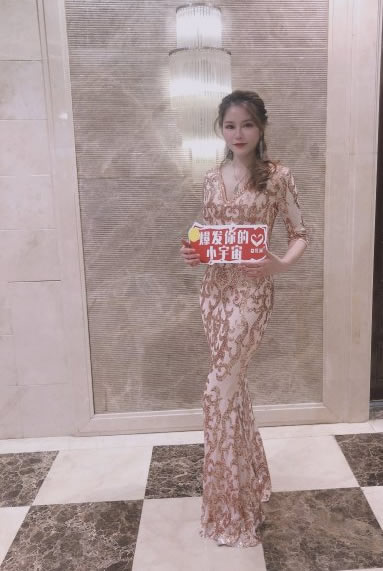 莹莹莹的照片 莹莹莹的照片