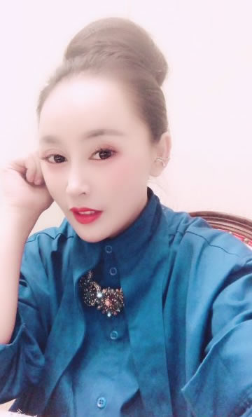 Ƭ