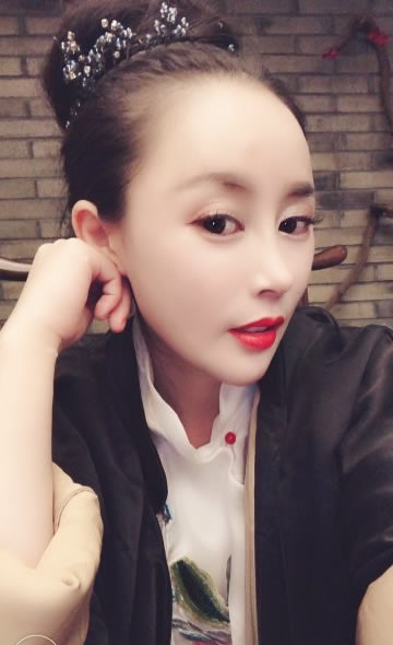 Ƭ