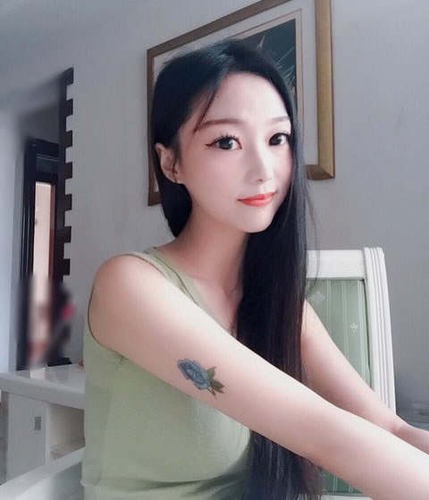 柳大白白的照片 柳大白白的照片
