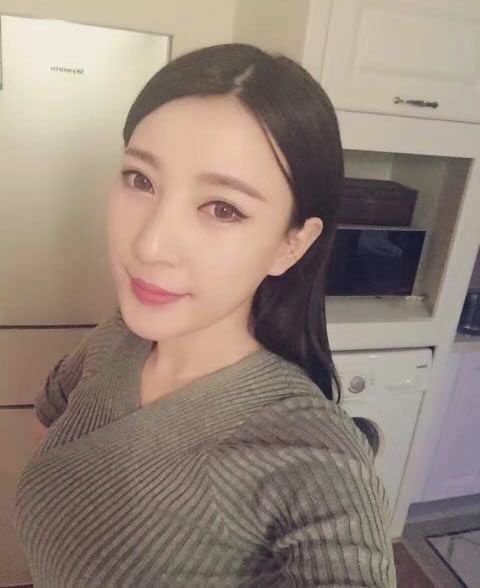 NikiƬ