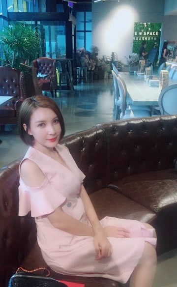 NikiƬ
