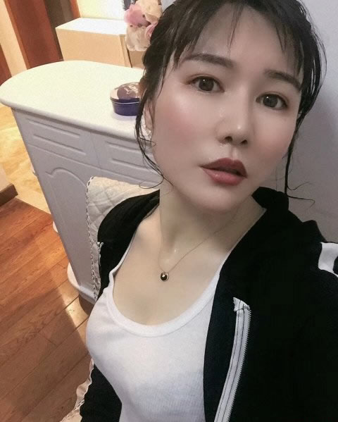 婷妹妹很美丽的照片 婷妹妹很美丽的照片