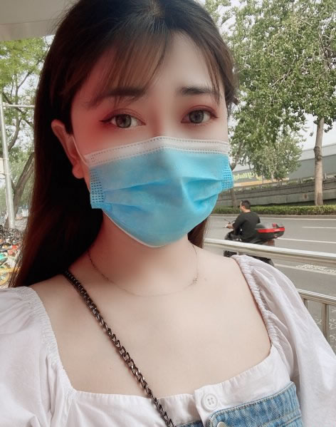 evelvnzhou的照片 evelvnzhou的照片