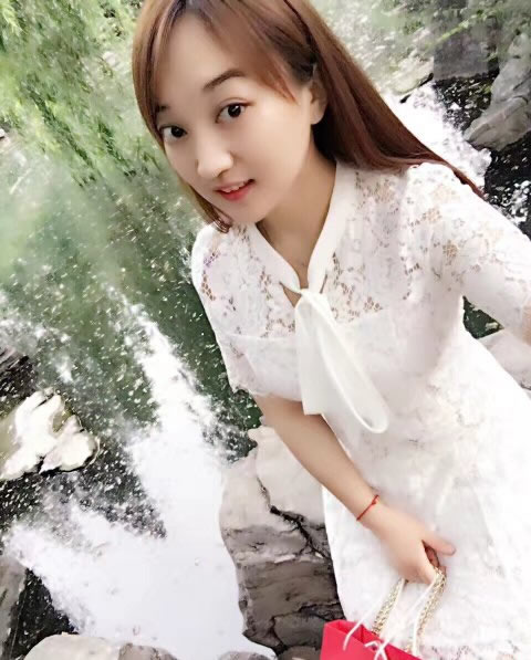 Ƭ