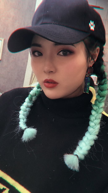 Ƭ