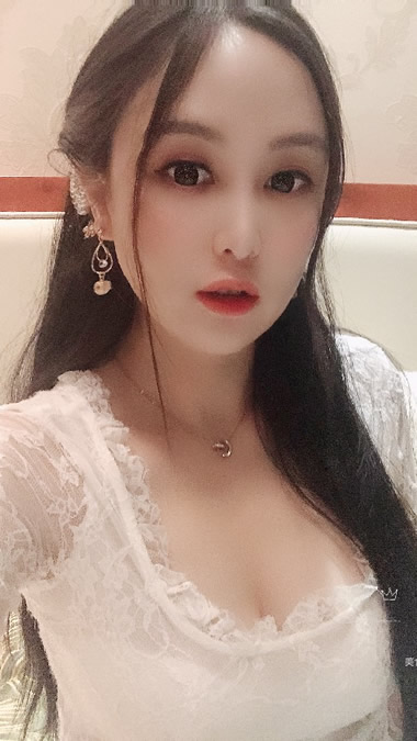 Ƭ